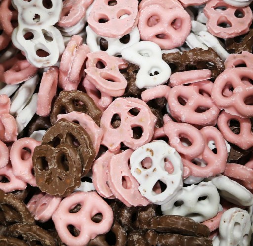 Neapolitan Coated Pretzels GKI