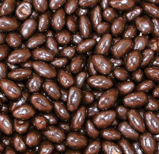 Dark Chocolate - Almonds Georgia Nut