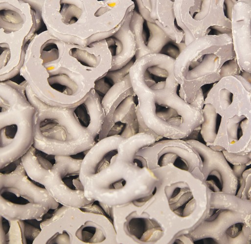 Yogurt - Pretzels Raspberry Hickory Harvest