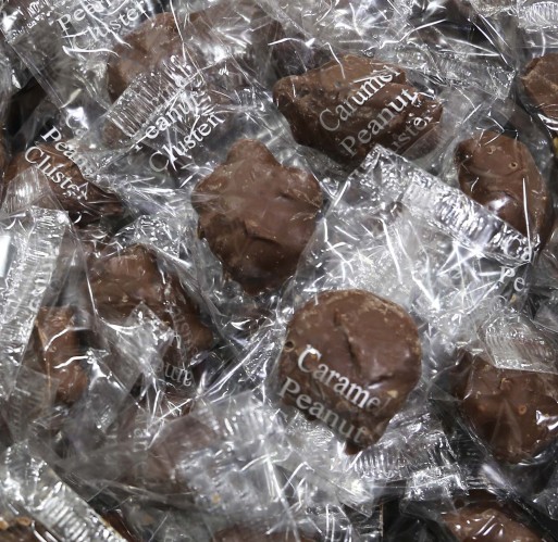 Chocolate - Caramel Peanut Cluster Dutch Delights