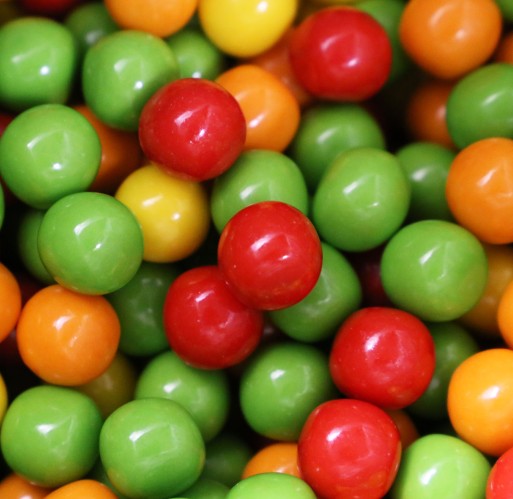 Tootsie - Candy Coated Fruit Chews